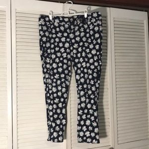 Old Navy Pixie Ankle Pants Daisies SZ 14